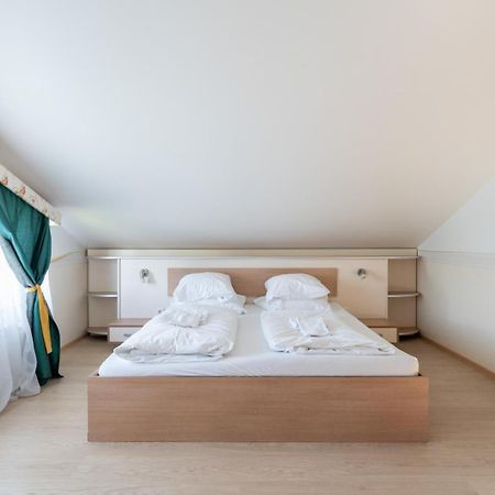 Farawayhomes Aparthotel Near Vienna Airport - Anytime Self Check-In Bruck an der Leitha Εξωτερικό φωτογραφία