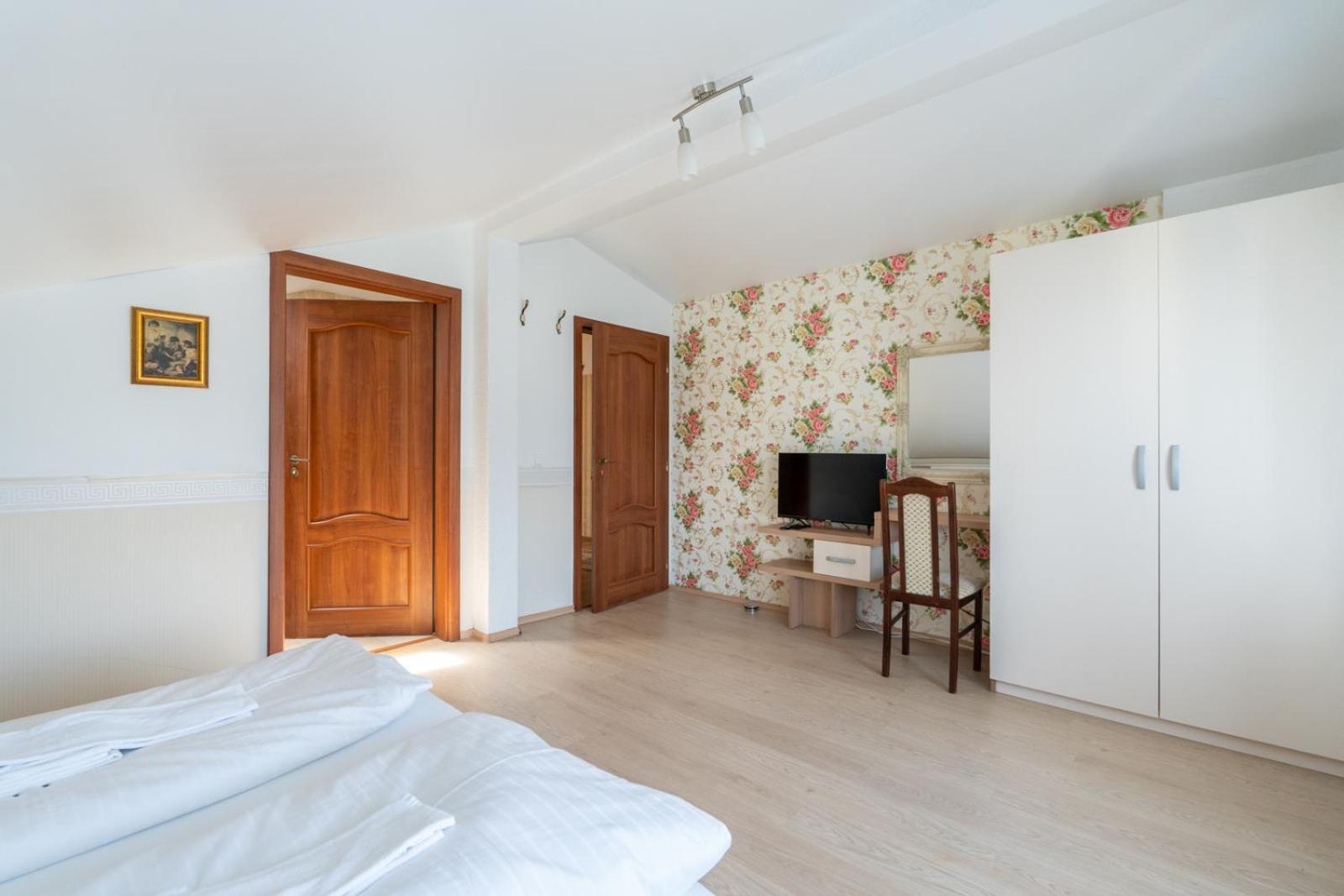 Farawayhomes Aparthotel Near Vienna Airport - Anytime Self Check-In Bruck an der Leitha Εξωτερικό φωτογραφία