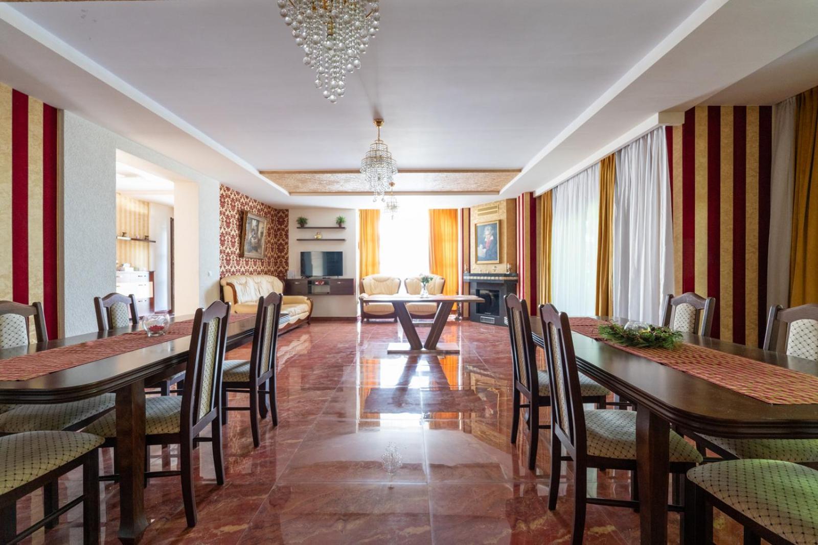Farawayhomes Aparthotel Near Vienna Airport - Anytime Self Check-In Bruck an der Leitha Εξωτερικό φωτογραφία