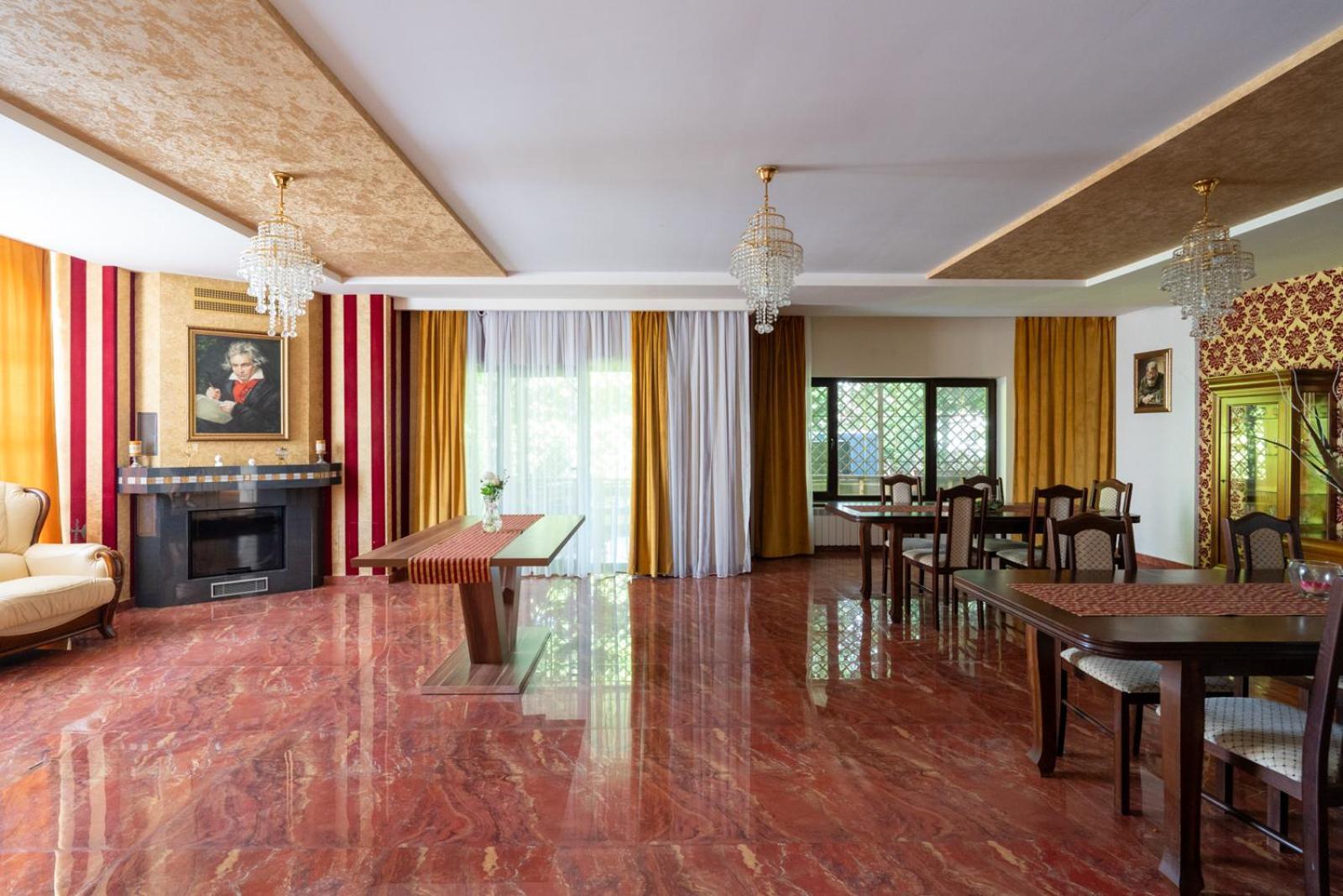 Farawayhomes Aparthotel Near Vienna Airport - Anytime Self Check-In Bruck an der Leitha Εξωτερικό φωτογραφία