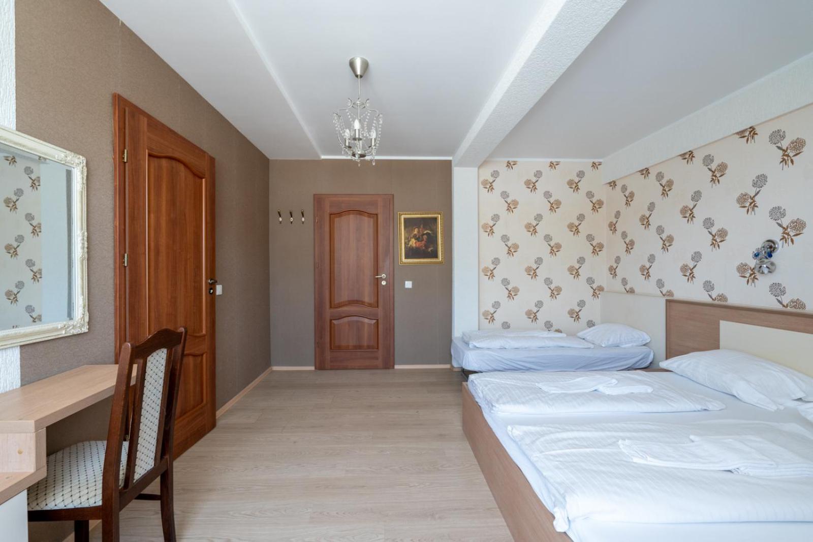 Farawayhomes Aparthotel Near Vienna Airport - Anytime Self Check-In Bruck an der Leitha Εξωτερικό φωτογραφία